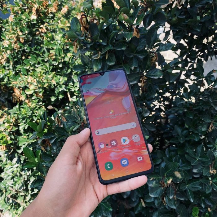 Samsung A70 sotiladi dastavka bor
