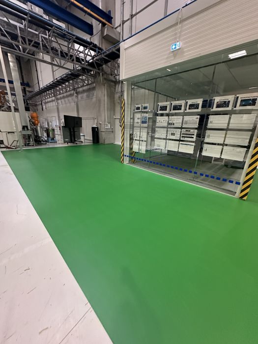 Pardoseala epoxidica industriala, trafic greu