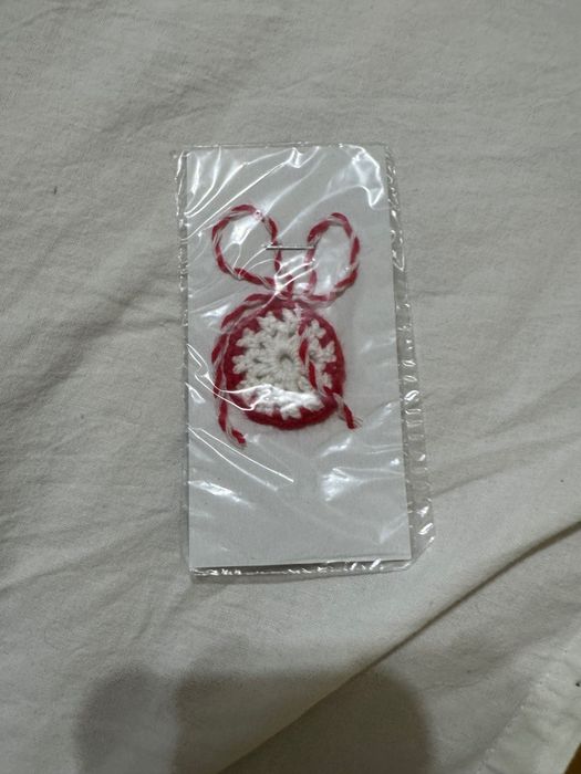 Ръчно плетени мартеници