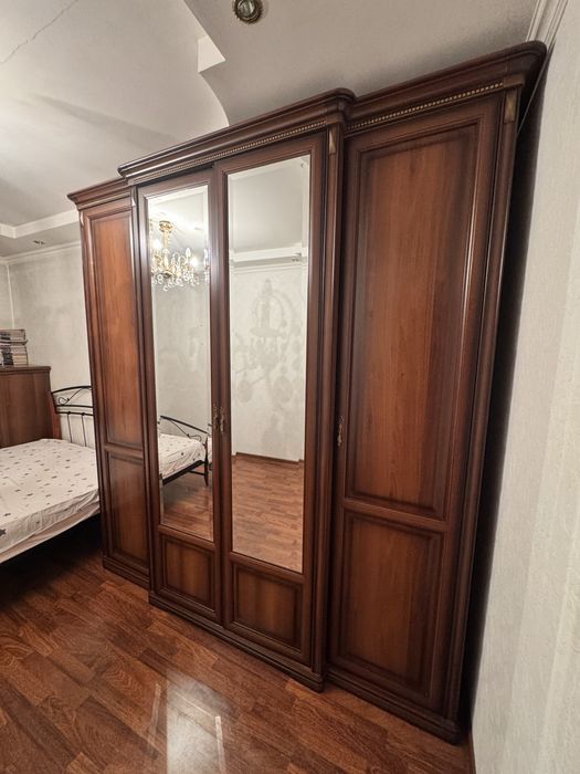 Мебель/кровати, диваны, шкафы