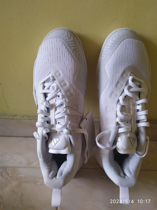 Маратонки Адидас