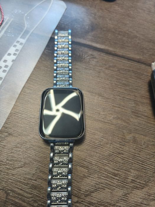 Часовник realme watch 3