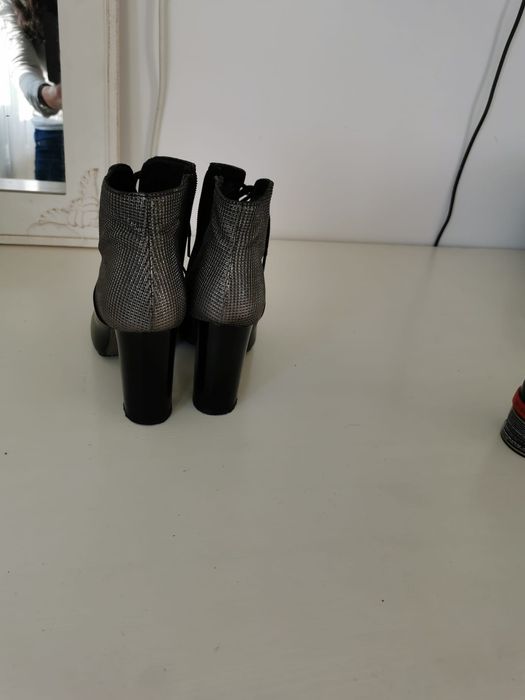 Ghete dama,piele naturala,nr 36