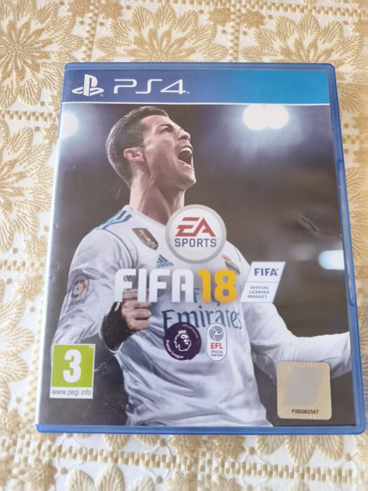 Продавам PlayStation 4
