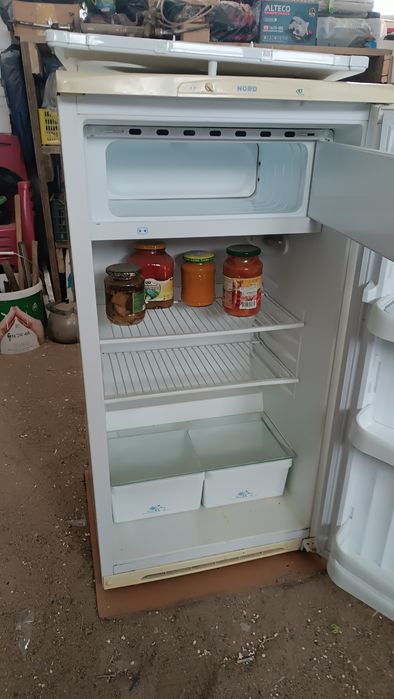 Продаю холодильник