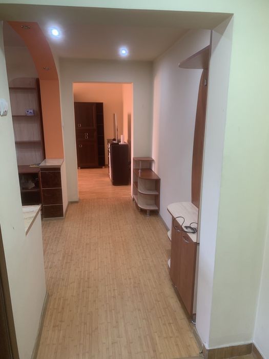 Apartamend de inchiriat orasul tg carbunesti