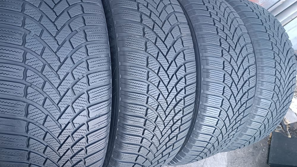 235/55/20 Bridgestone