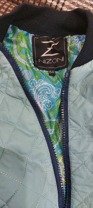 Продаю новый бомбер (куртку) размер 48/50