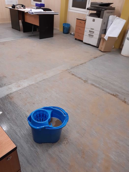 Oferim Servici de Curățenie Scări de bloc pe santiere in apartamente