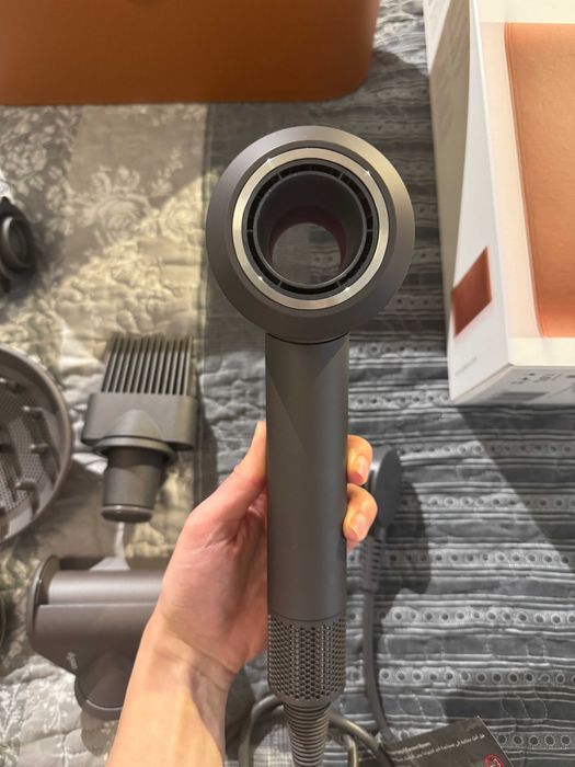 Сешоар Dyson Supersonic + Кутия
