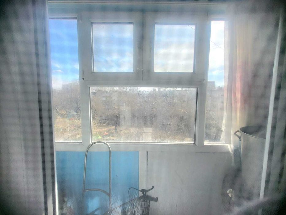 а Продам 4 комнатную 6 микрорайон