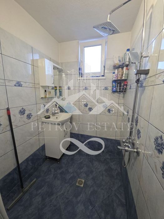 Продава се Къща в Велинград - 240 кв.м за 875 €/кв.м - Снимка #8