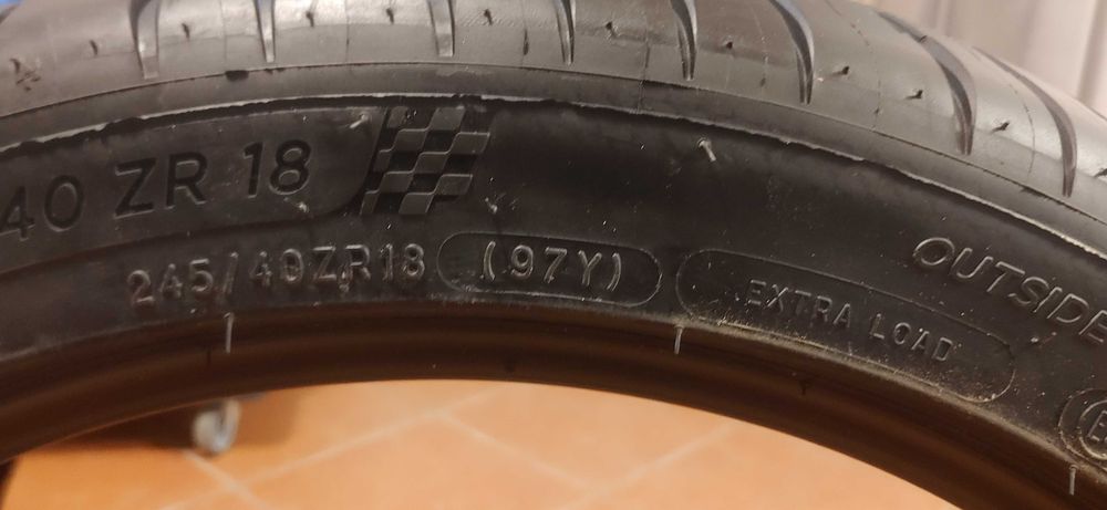 Anvelopa vara Michelin Pilot Sport 4 245/40/R18 XL (1 buc.)