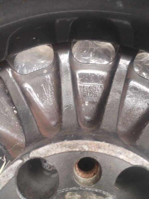 джанти за Мерцедес 126 Gullideckel 15"