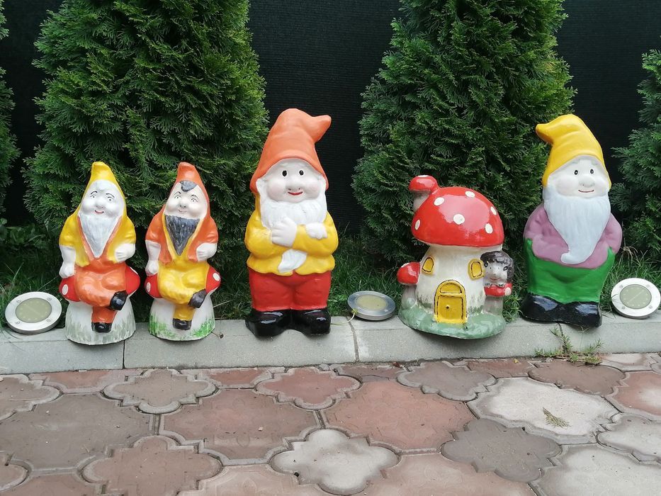 Vând pitici de gradina