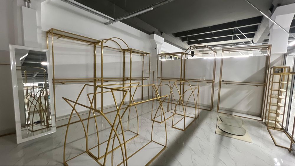 Мебель для бутика