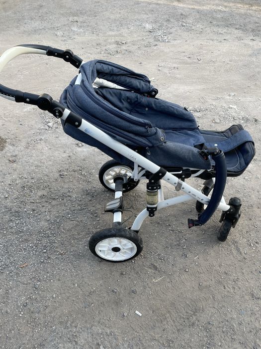 продам каляску в хлрошем состояние