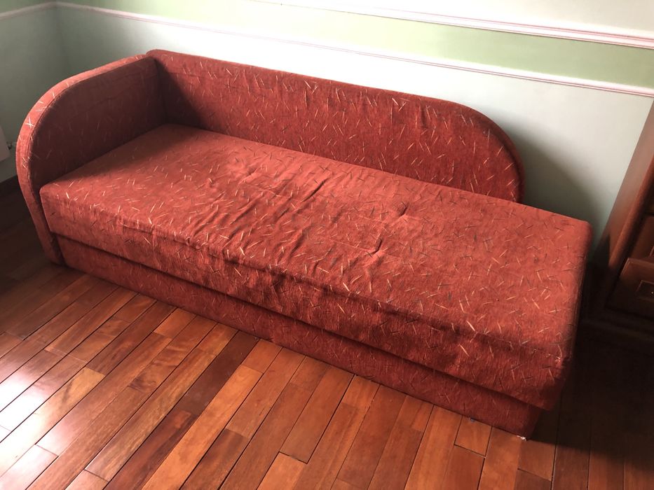 Диван кровать продается