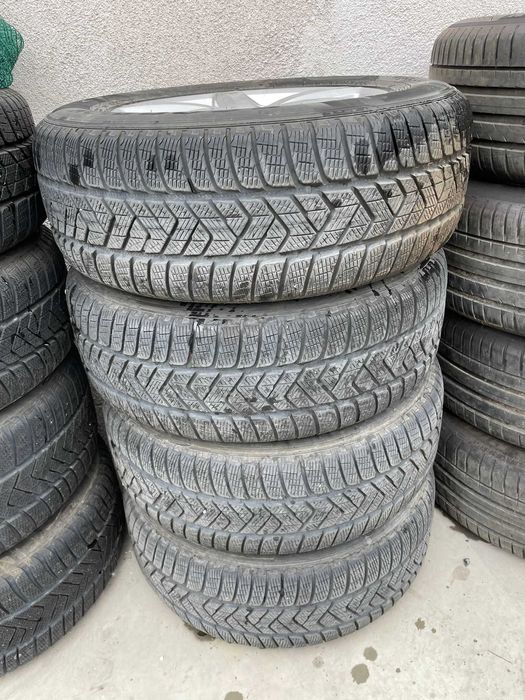 Jante Audi Volkswagen 235 65 17 Pirelli Iarna