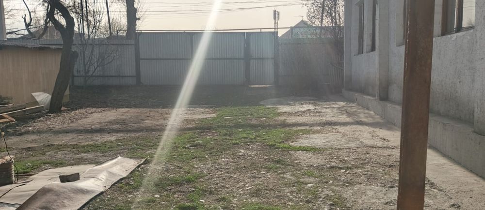 Продается трёх комнатный дом.