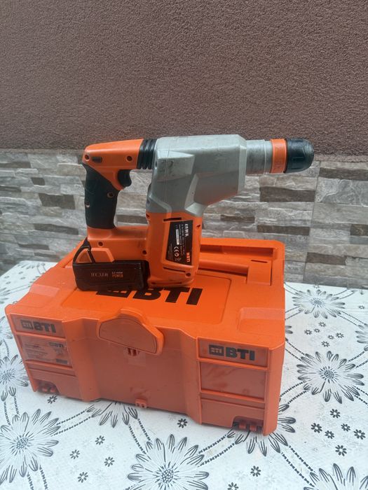 акумулаторен безчетков перфоратор на BTI