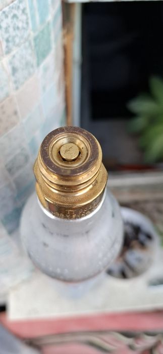 Butelie  SodaStream CO2, 400 grame CO2, plină nouă ,60-80 litri de sifon