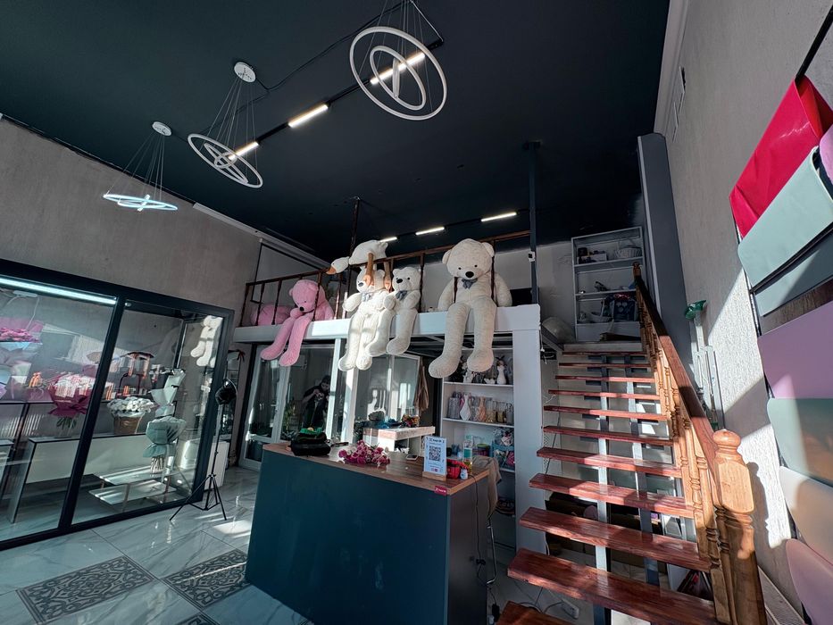 Цветоный магазин