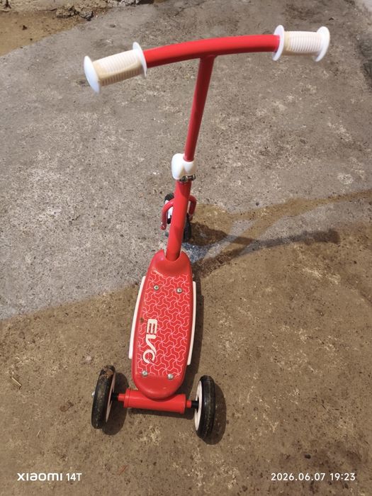 Trotineta evo 3 roti