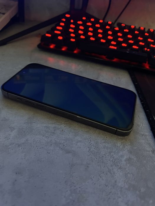 Продам Iphone 14 pro Max