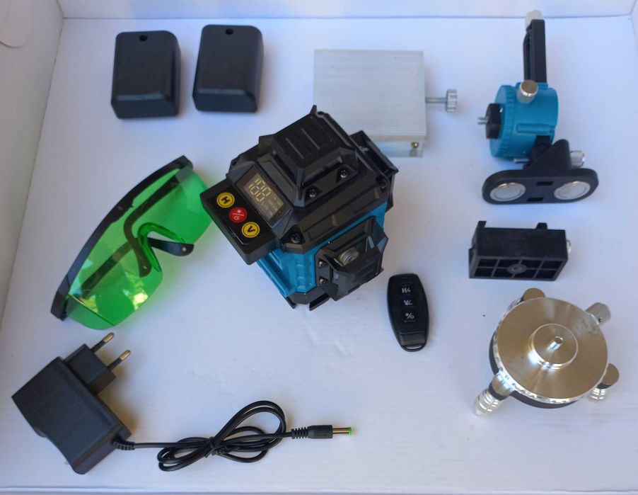 Лазерный уровень Makita 4 D. 16 лучевой