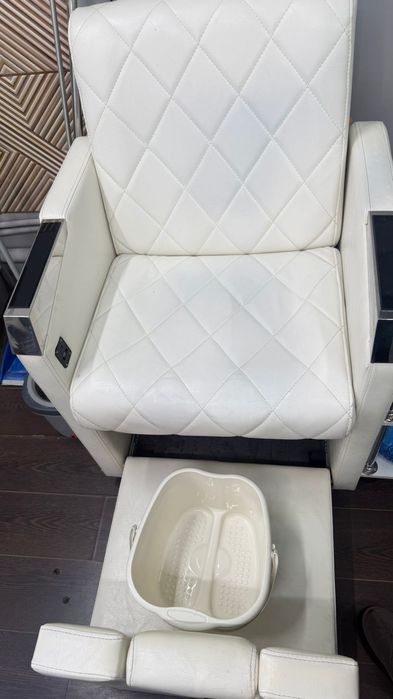 Кресло педикюрное