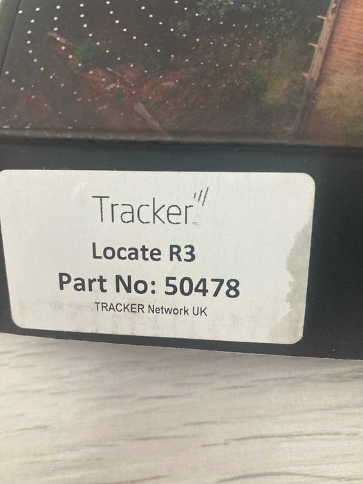 Тракер за автомобил