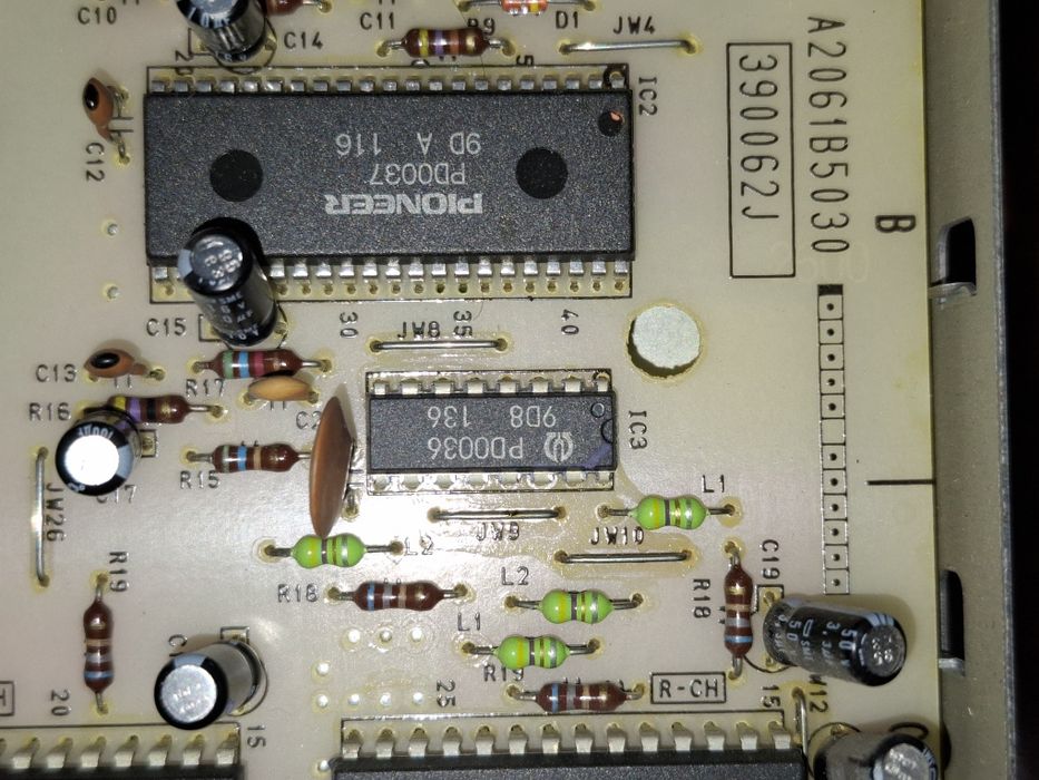 Готова платка за dac с чипове PCM58×2