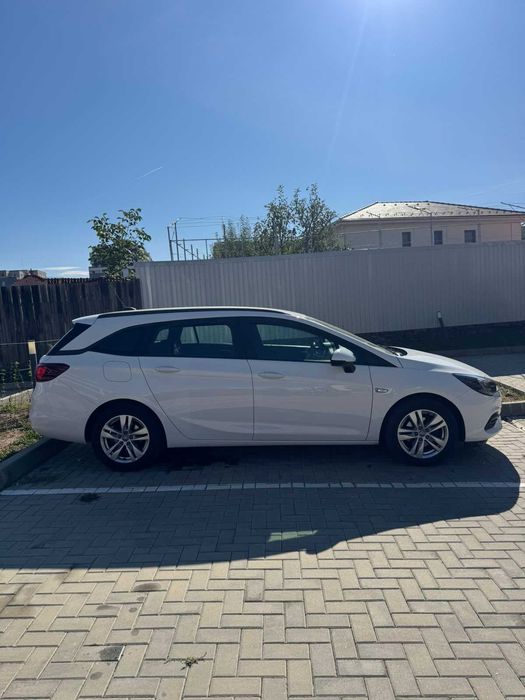 Opel Astra K 2021 1.2 benzina
