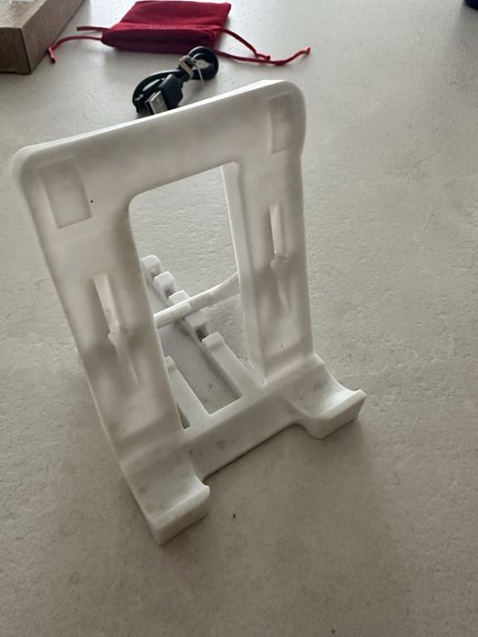 Отдам разное для школьников и дома