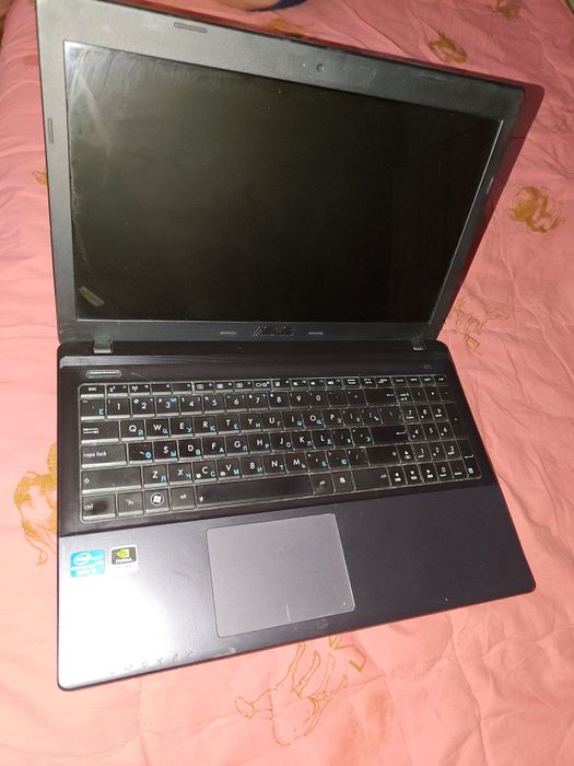 Продам ноутбук срочно!