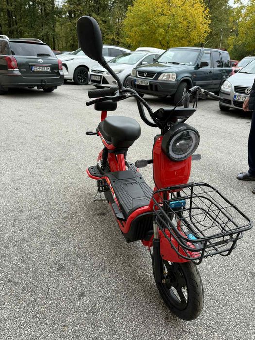 електрически скутер Xin Yuan