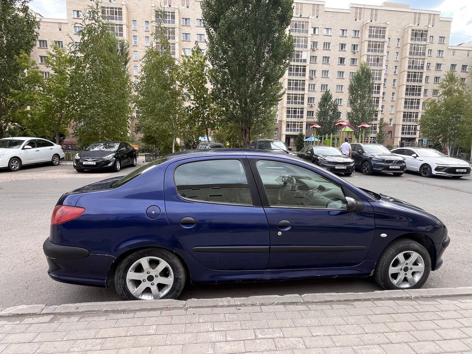 Обмен на участок Пежо 206