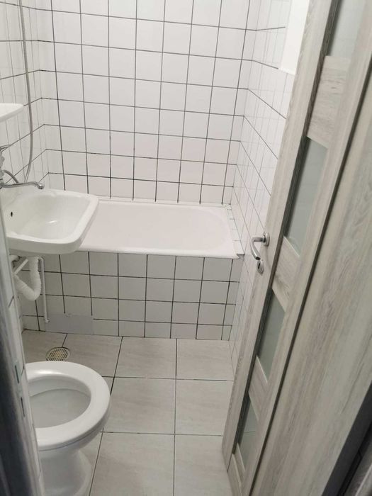 Proprietar - apartament 3 camere, Zona Griviței -   Renovat,