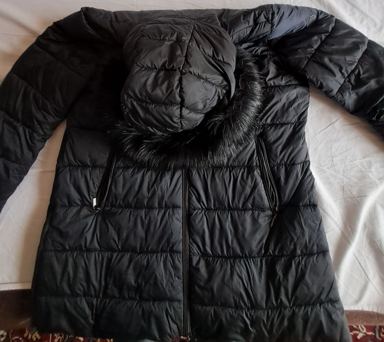 Geaca iarna femei Alba Moda cu guler blana si captusita cu puf de gasc