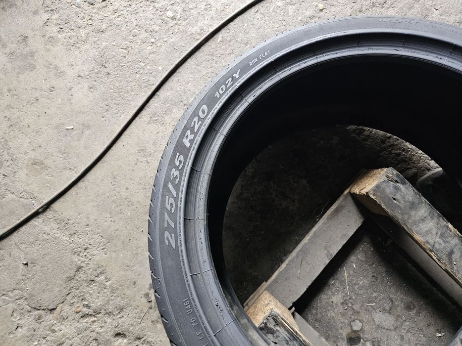 1 anvelopa vara 275 35 20 Pirelli Runflat
