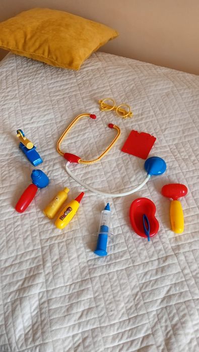 Продаю детские игрушки