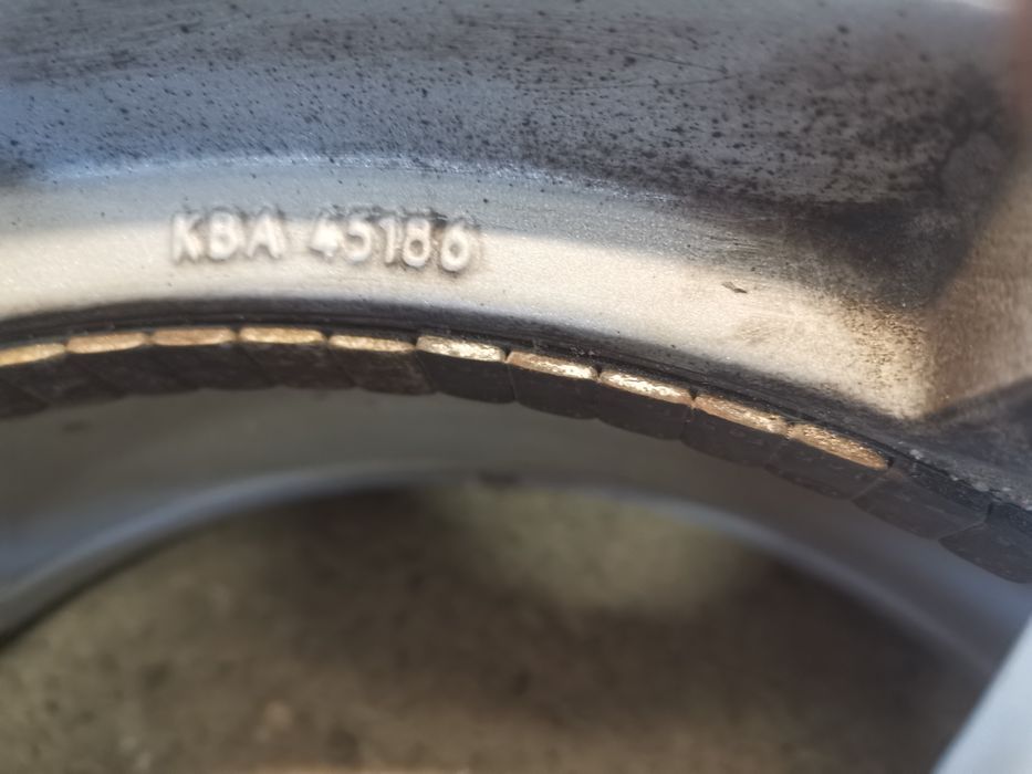 Гуми с джанти 17" 5х115 Zafira C