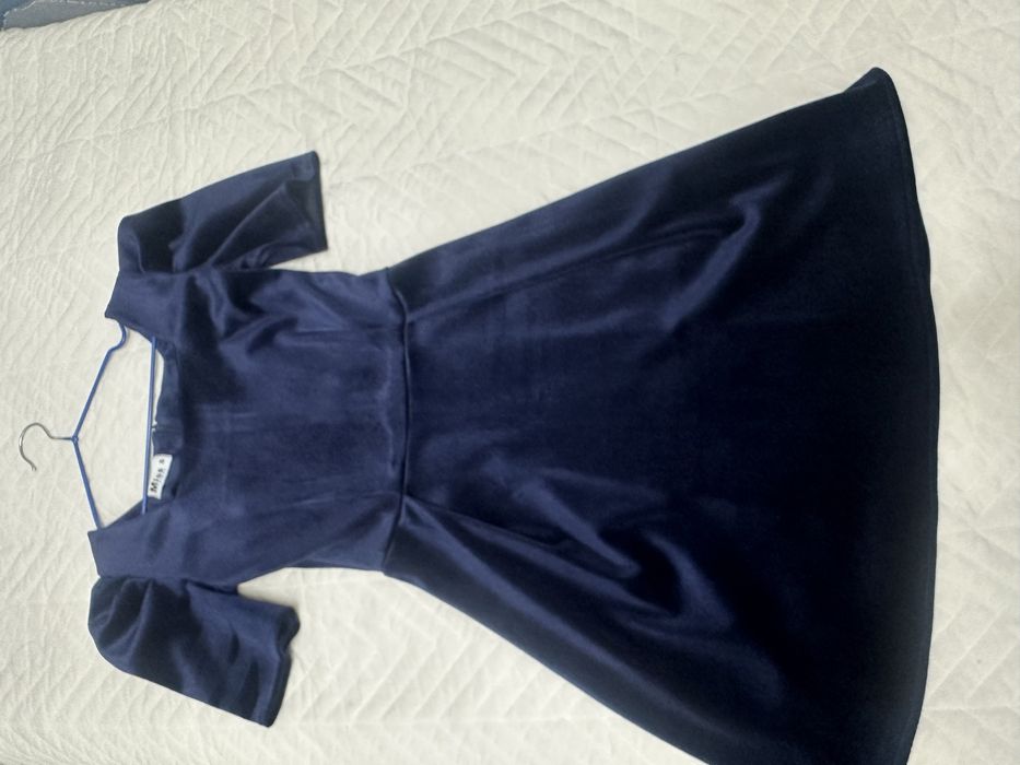 Красивое, синнее платье размер s