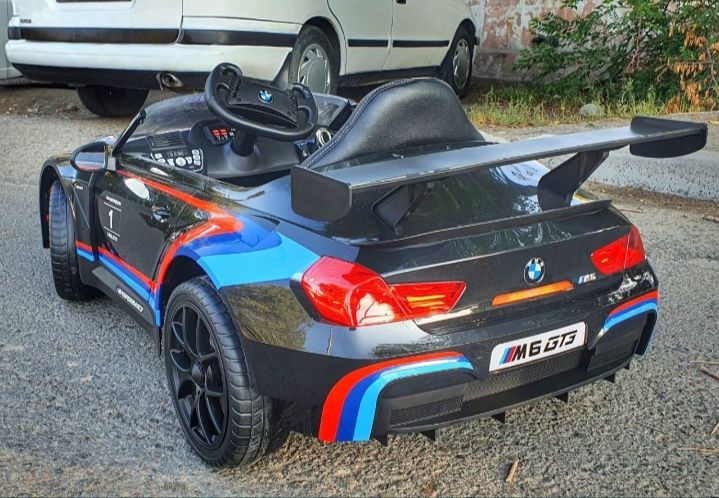 Электромобиль BMW M6