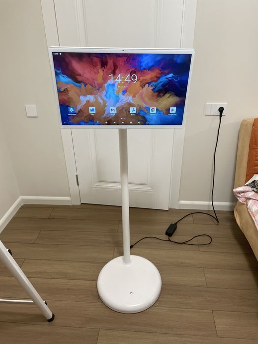 Smart display , ходящий телевизор