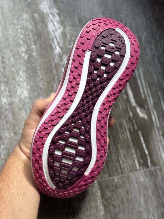 Nike vomero plus 38