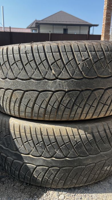 Летние шины 285/45/R22