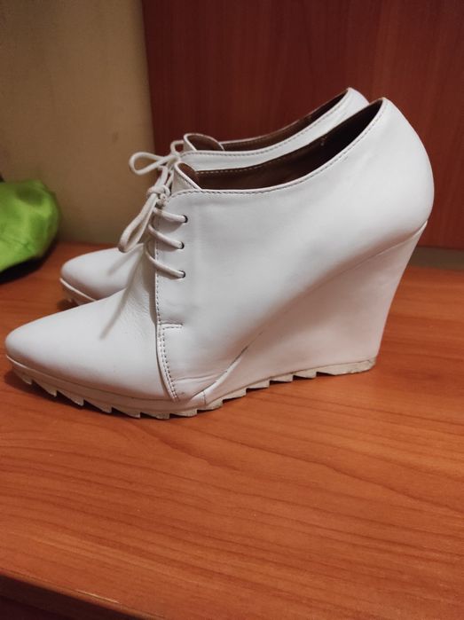 Дамски обувки на платформа Bianki