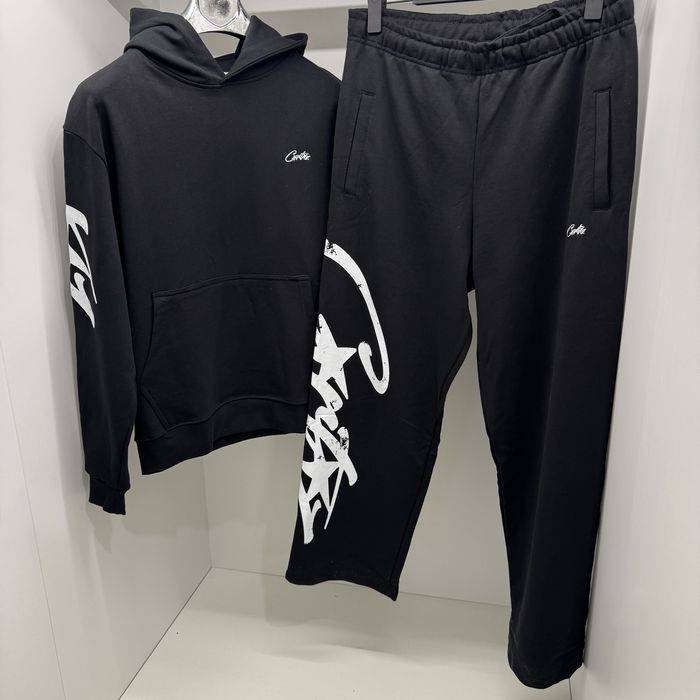 Мъжки екипи Trapstar Shooters / Corteiz / Essentials / Syna World / Cortiez / Denim Tears / Nike Tech Fleece / Sp5der